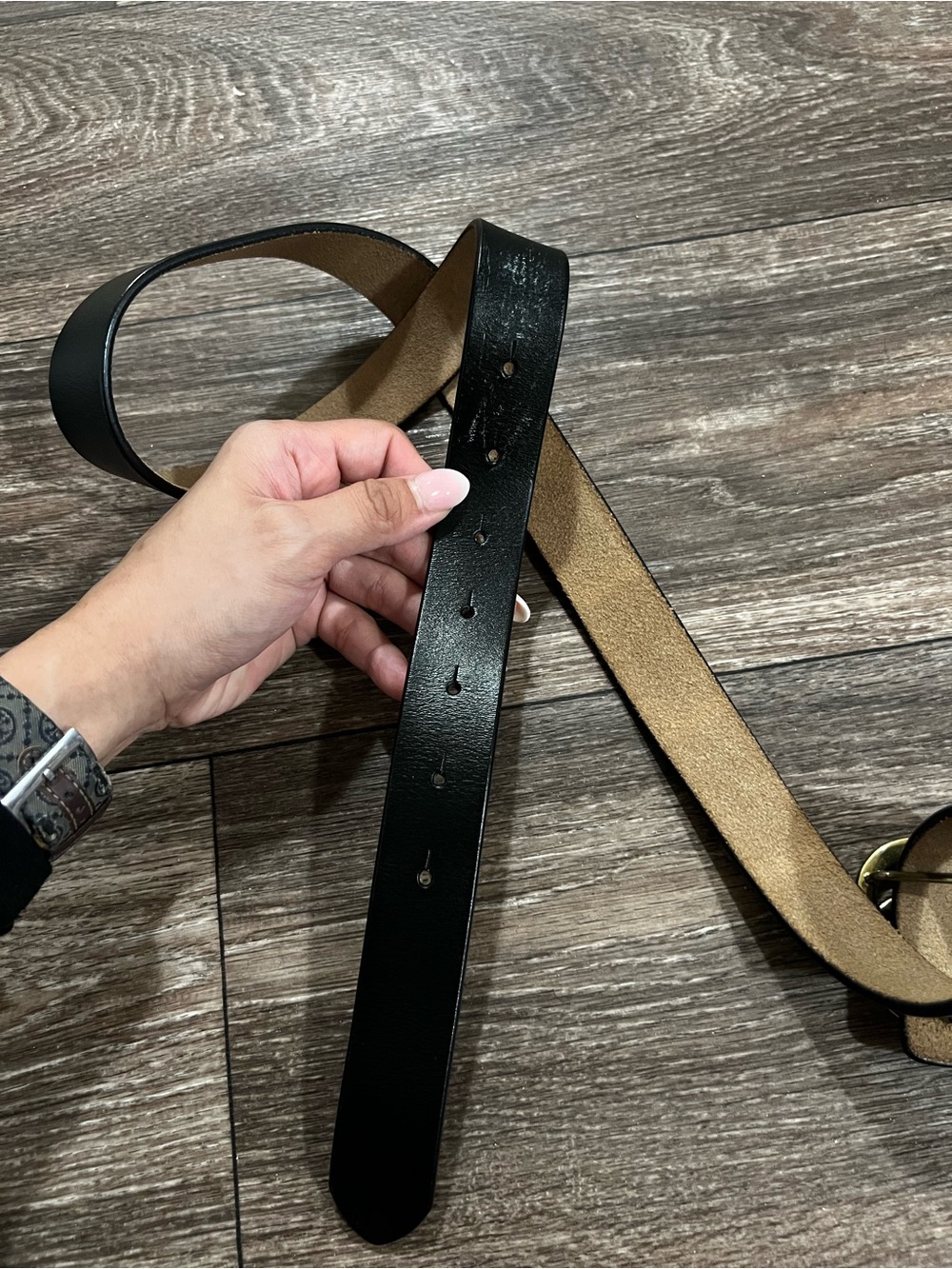 Gucci GG Marmont Black Leather Belt with Double G Gold Buckle - Picture 4 of 7